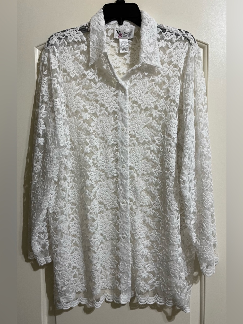 Maggie Sweet Women’s White Lace Button Down Shirt Top Blouse 1X